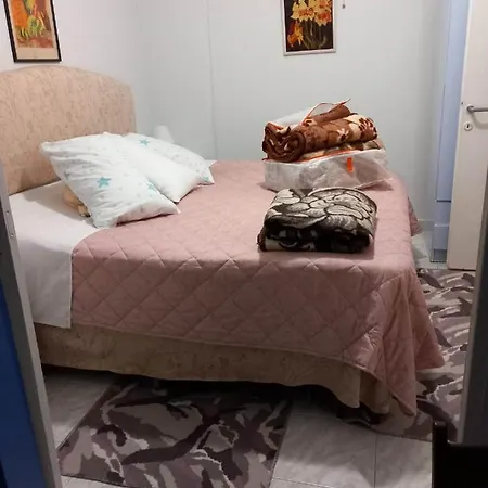 Rena's Traditional Aegean House By The Sea Apartman *