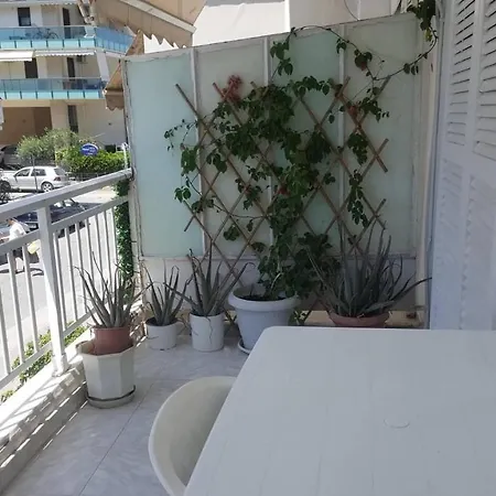 Daire Rena's Traditional Aegean House By The Sea Peraía
