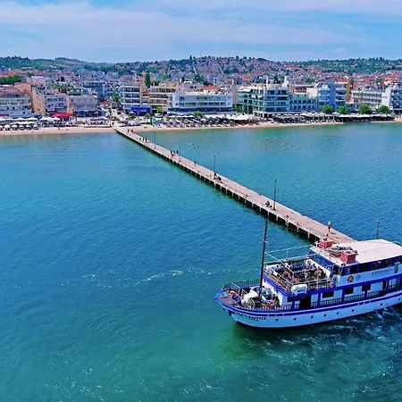 Rena's Traditional Aegean House By The Sea Apartament