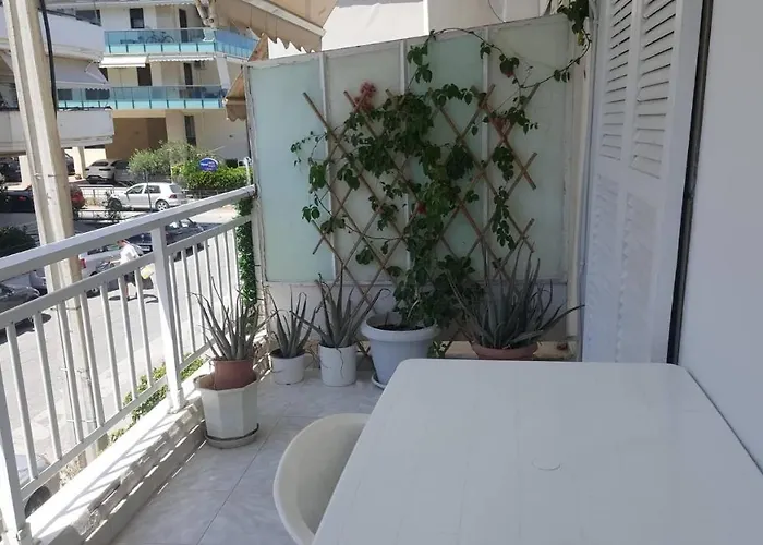 Daire Rena's Traditional Aegean House By The Sea Peraía