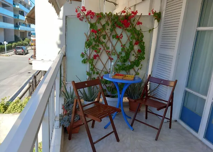 Rena's Traditional Aegean House By The Sea Daire